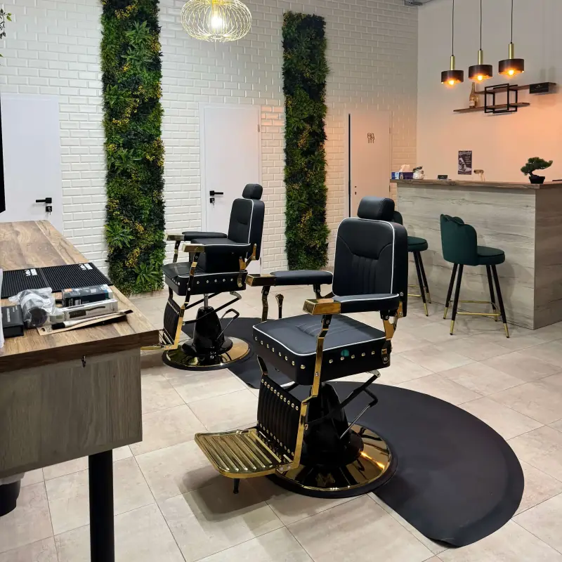 Detaily Salónu – M Royal Barbershop